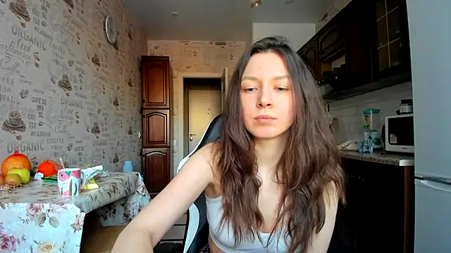 Adela Vetta online show from February 27, 2025, 2:21 pm