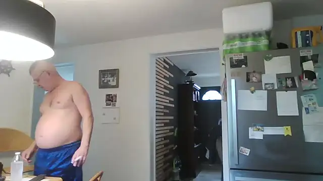 keiferkriss online show from October 6, 2025, 7:25 pm