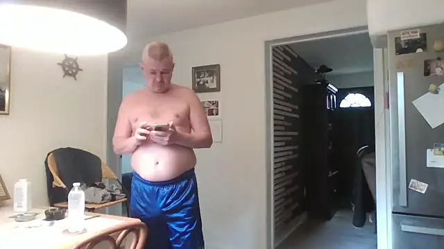 keiferkriss online show from September 25, 2025, 5:41 pm