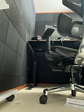 Snapshot of tokimori chatting on November 5, 2025, 1:36 pm tokimori online show from November 5, 2025, 1:36 pm