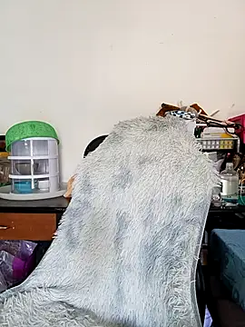 Snapshot of Fon_Bigboobs chatting on October 7, 2025, 5:08 am Fon Bigboobs online show from October 7, 2025, 5:08 am