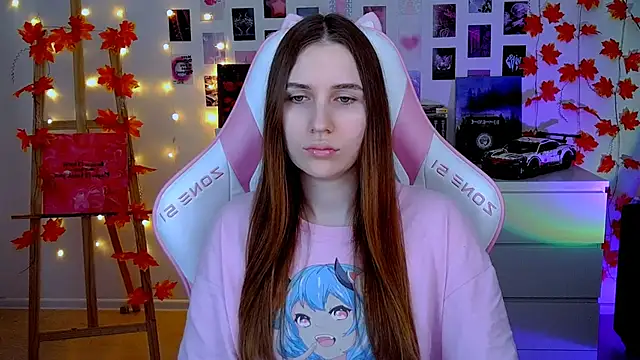 AliceCharmy online show from December 1, 2025, 8:04 am