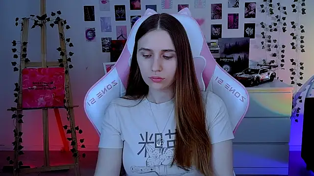 AliceCharmy online show from October 19, 2025, 6:27 am