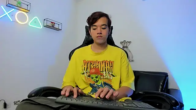 bunny maxi online show from September 30, 2025, 12:33 pm