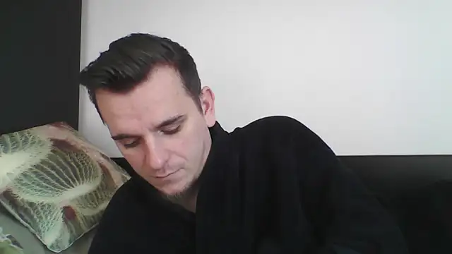 Huge cock22cm online show from February 23, 2025, 7:33 am