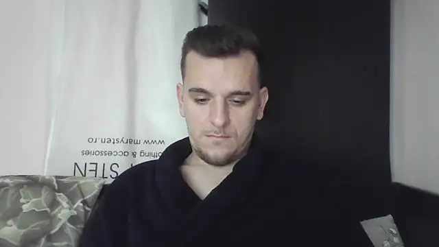 Huge cock22cm online show from January 25, 2025, 7:49 am