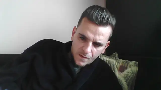 Huge cock22cm online show from January 28, 2025, 11:49 am