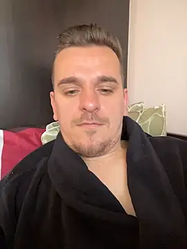 Huge cock22cm online show from May 24, 2026, 7:41 am