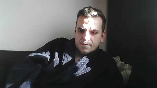 Huge cock22cm online show from January 19, 2025, 12:39 pm