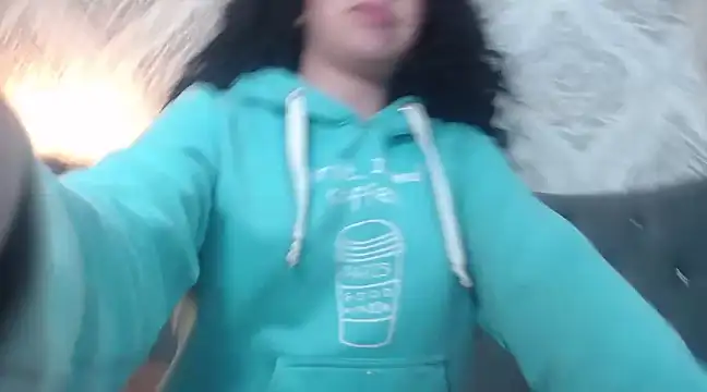 Snapshot of EmmaCowperr chatting on February 23, 2025, 8:44 pm EmmaCowperr online show from February 23, 2025, 8:44 pm