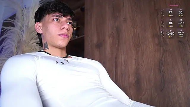 Josep Davies online show from November 18, 2025, 7:17 pm