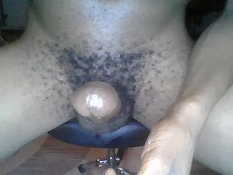 HornyRedBull online show from April 19, 2026, 1:28 am