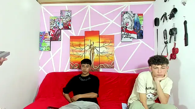 oliverhot2005 online show from January 9, 2025, 7:08 pm