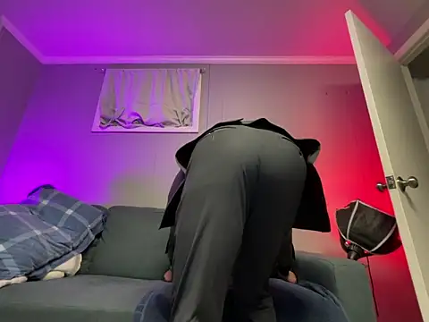 Snapshot of mouser21212 chatting on February 14, 2025, 7:38 am mouser21212 online show from February 14, 2025, 7:38 am