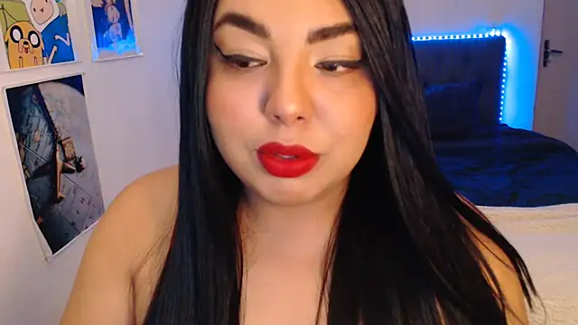 Snapshot of Internacionalist7 chatting on October 5, 2025, 8:10 pm Internacionalist7 online show from October 5, 2025, 8:10 pm