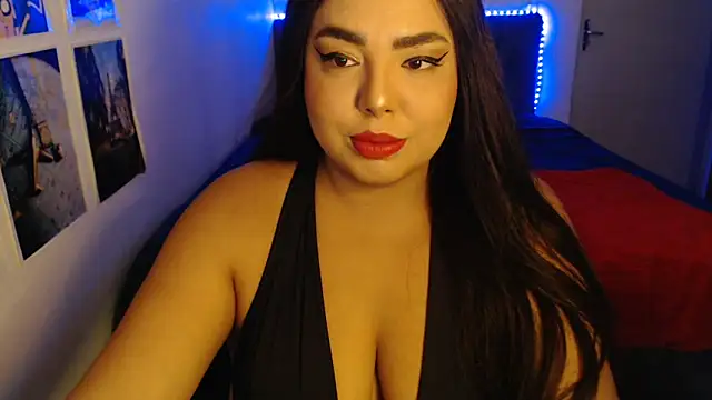 Snapshot of Internacionalist7 chatting on February 13, 2025, 12:11 pm Internacionalist7 online show from February 13, 2025, 12:11 pm