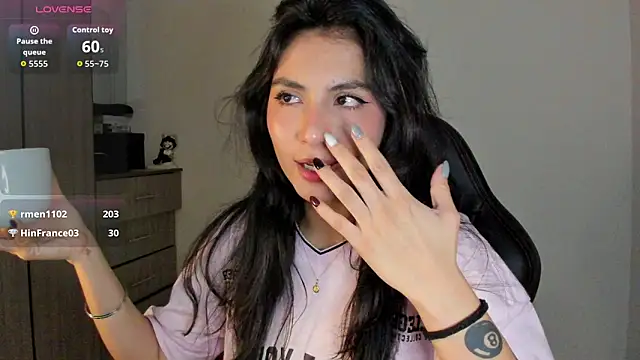 Snapshot of Dahian-peach chatting on October 2, 2025, 5:33 am Dahian-peach online show from October 2, 2025, 5:33 am