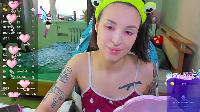 folinskayyya online show from April 14, 2026, 4:28 am