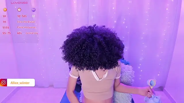 Snapshot of Alice_winter_ chatting on February 27, 2025, 7:15 pm Alice winter online show from February 27, 2025, 7:15 pm