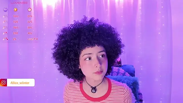 Snapshot of Alice_winter_ chatting on December 25, 2024, 7:56 pm Alice winter online show from December 25, 2024, 7:56 pm