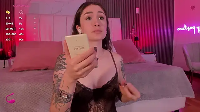 Amy-Parrish online show from February 28, 2026, 9:14 pm