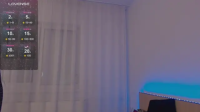 Snapshot of jesselines_ chatting on February 13, 2025, 10:33 pm jesselines online show from February 13, 2025, 10:33 pm