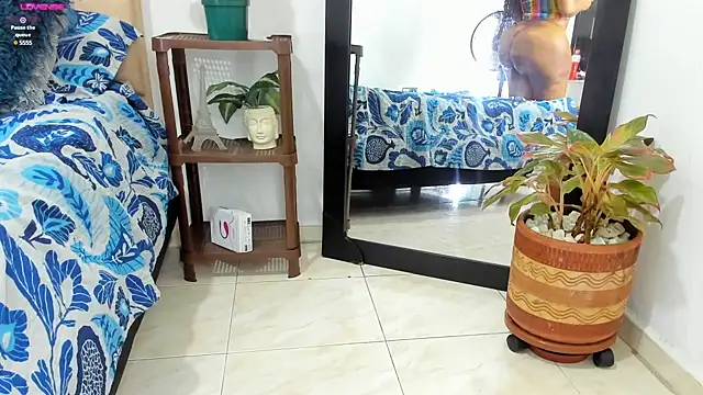 Alishagoddes online show from January 21, 2025, 7:04 am