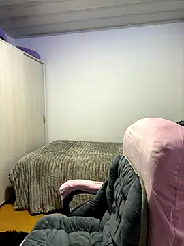 Snapshot of isa_molly chatting on September 19, 2025, 2:48 am isa molly online show from September 19, 2025, 2:48 am