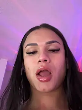 alee lenoxx online show from March 2, 2026, 11:00 pm