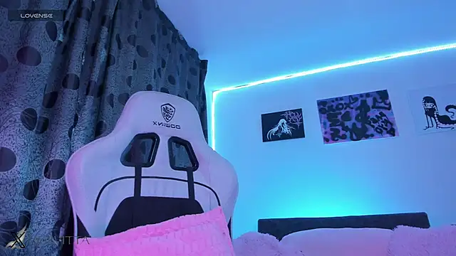 Snapshot of satanbabee chatting on December 4, 2025, 11:04 pm satanbabee online show from December 4, 2025, 11:04 pm