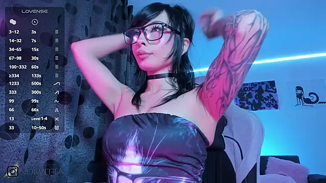 Snapshot of satanbabee chatting on November 26, 2025, 1:16 am satanbabee online show from November 26, 2025, 1:16 am