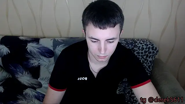 bigmark033 online show from November 18, 2025, 4:32 pm