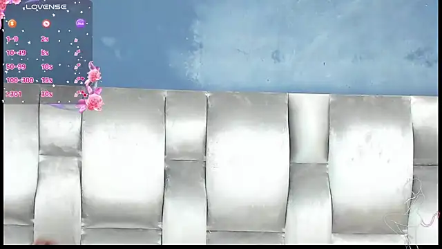 Snapshot of CamilaBenitez chatting on October 20, 2025, 1:11 pm CamilaBenitez online show from October 20, 2025, 1:11 pm