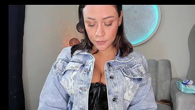 AvaAngel69 online show from April 13, 2026, 1:31 am