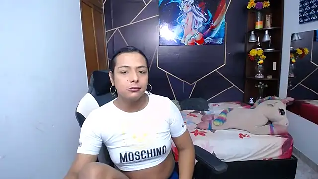 Snapshot of EmilyTsSweet chatting on September 30, 2025, 4:13 pm EmilyTsSweet online show from September 30, 2025, 4:13 pm