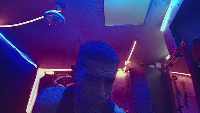 Megaman77777 online show from September 26, 2025, 9:49 am