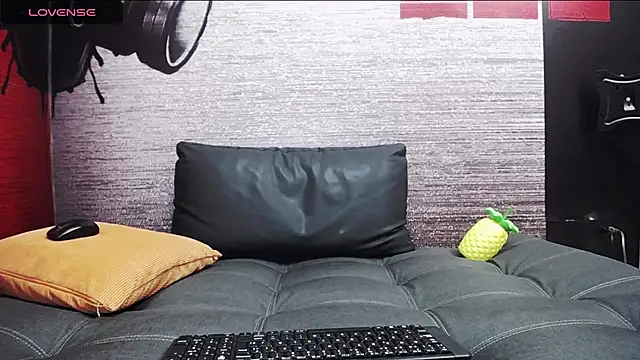 THE KING RICKY online show from February 14, 2025, 10:04 pm