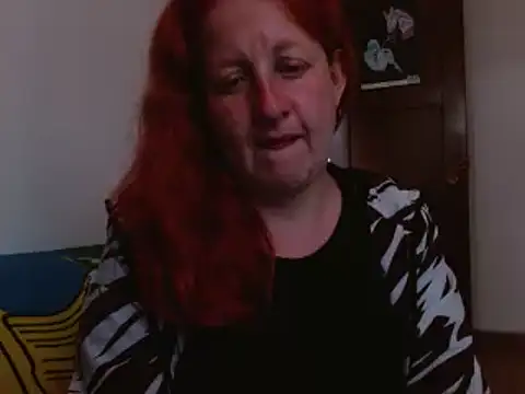 Snapshot of ViioletaMora chatting on September 21, 2025, 9:53 pm ViioletaMora online show from September 21, 2025, 9:53 pm