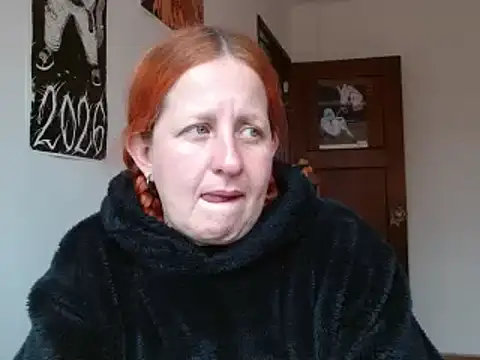 Snapshot of ViioletaMora chatting on February 7, 2026, 9:34 pm ViioletaMora online show from February 7, 2026, 9:34 pm