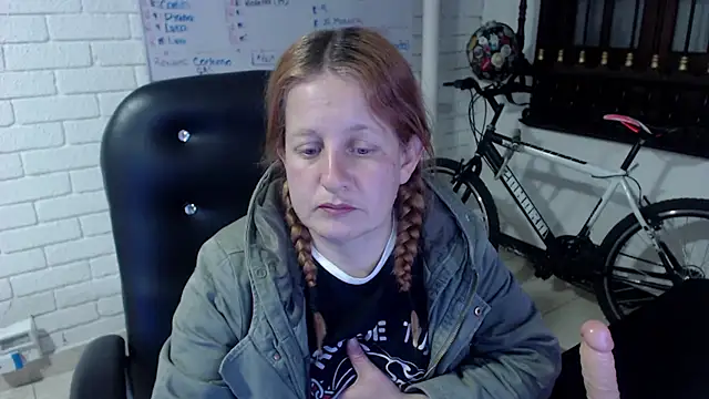 ViioletaMora online show from February 27, 2025, 6:35 am