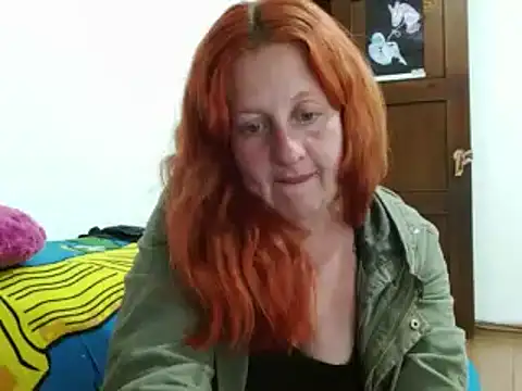 Snapshot of ViioletaMora chatting on September 20, 2025, 3:33 am ViioletaMora online show from September 20, 2025, 3:33 am