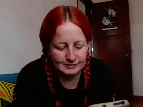 Snapshot of ViioletaMora chatting on September 29, 2025, 4:34 pm ViioletaMora online show from September 29, 2025, 4:34 pm