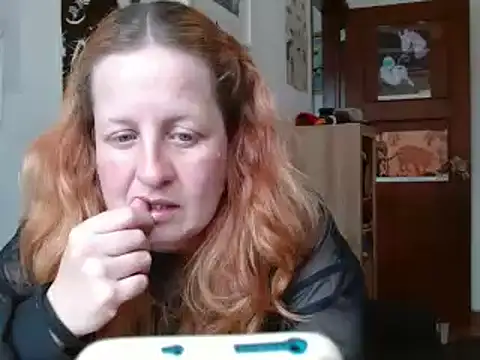 ViioletaMora online show from April 2, 2026, 8:48 pm