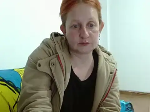 Snapshot of ViioletaMora chatting on October 1, 2025, 11:52 pm ViioletaMora online show from October 1, 2025, 11:52 pm