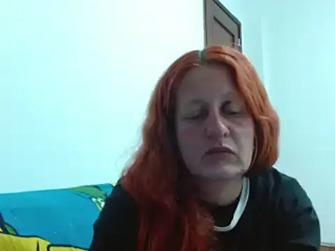 Snapshot of ViioletaMora chatting on September 24, 2025, 6:53 am ViioletaMora online show from September 24, 2025, 6:53 am