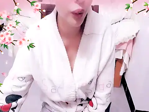 xiaoxuer online show from February 19, 2025, 5:05 am