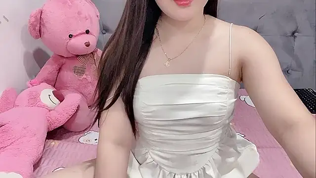 Snapshot of Funikio chatting on September 12, 2025, 2:39 pm Funikio online show from September 12, 2025, 2:39 pm