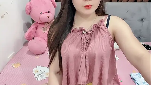 Snapshot of Funikio chatting on September 14, 2025, 2:17 pm Funikio online show from September 14, 2025, 2:17 pm