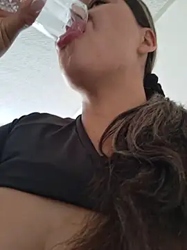 Zoe Nasty online show from April 12, 2026, 12:52 pm