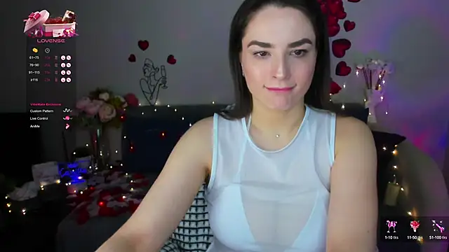 Camilla  one   online show from February 17, 2025, 1:36 am